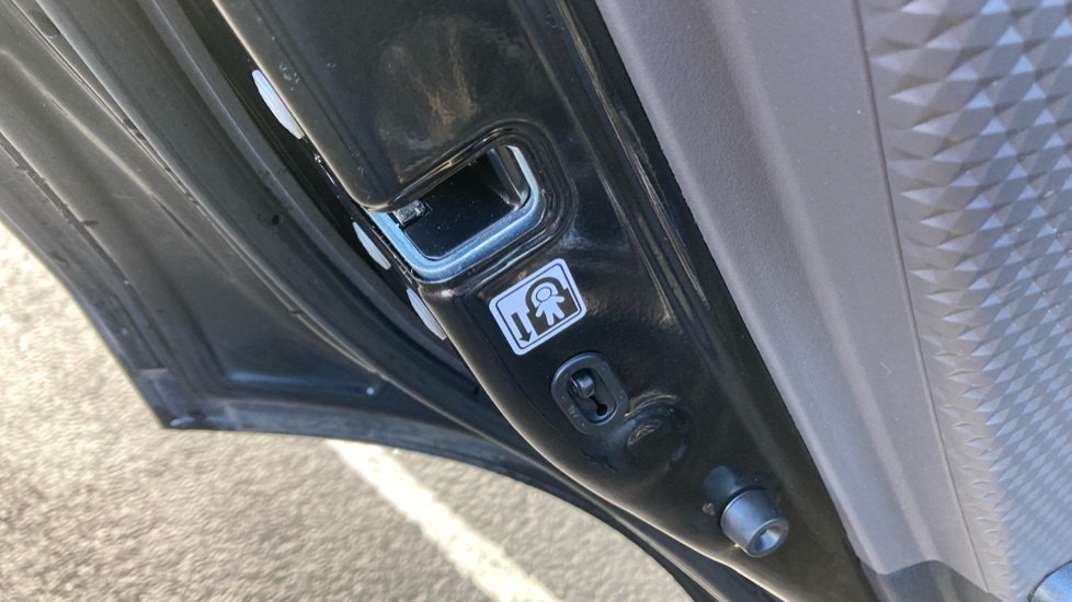 Toyota C-HR 1.8 Hybrid Excel 5dr CVT Hybrid Hatchback - Image 30