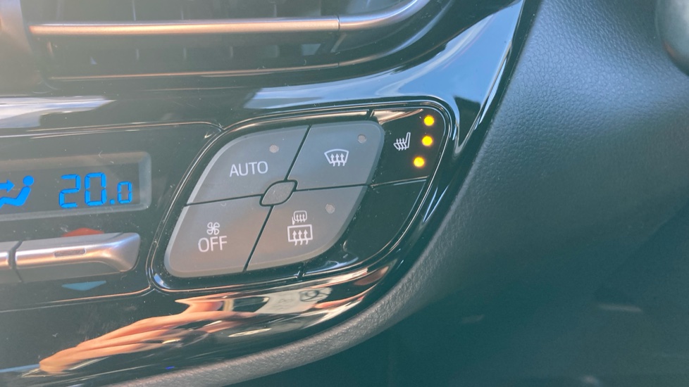 Toyota C-HR 1.8 Hybrid Excel 5dr CVT Hybrid Hatchback - Image 53