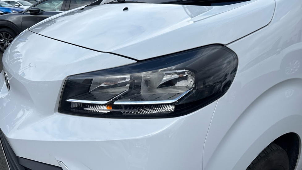 Toyota Proace L1 Diesel 2.0D 145 Icon Van - Image 20