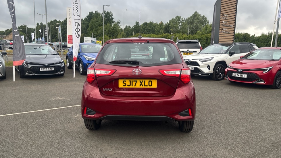 Toyota Yaris 1.5 VVT-i Icon Tech 5dr Petrol Hatchback - Image 26