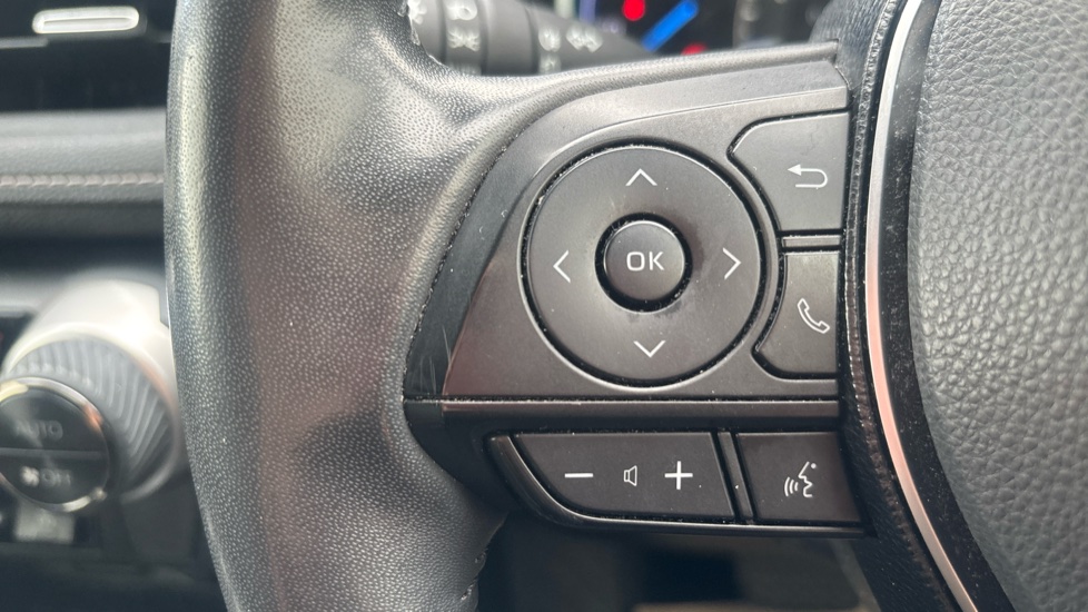 Toyota RAV4 2.5 VVT-i Hybrid Excel 5dr CVT 2WD Hybrid Estate - Image 35