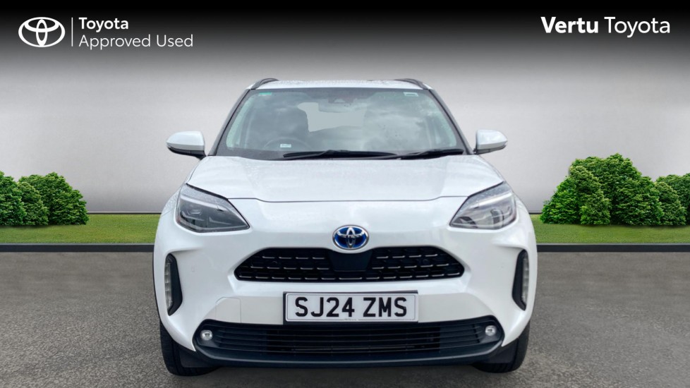 Toyota Yaris Cross 1.5 Hybrid Excel 5dr CVT Hybrid Estate - Image 22