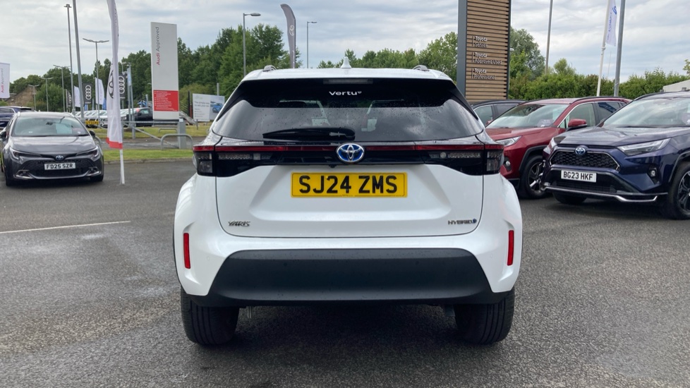 Toyota Yaris Cross 1.5 Hybrid Excel 5dr CVT Hybrid Estate - Image 26