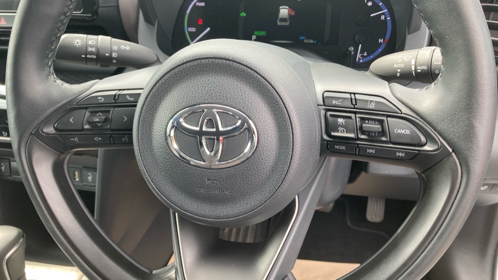 Toyota Yaris Cross 1.5 Hybrid Excel 5dr CVT Hybrid Estate - Image 47