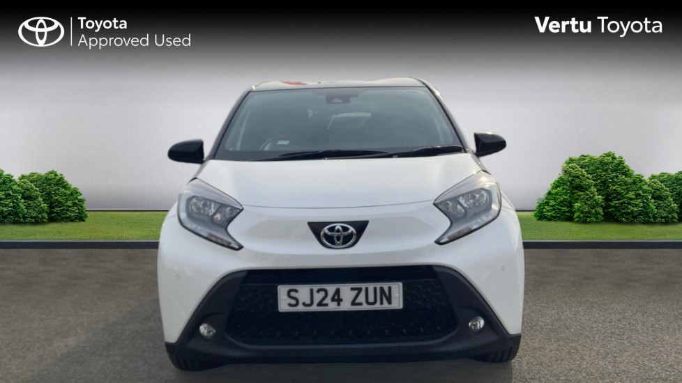 Toyota Aygo X 1.0 VVT-i Edge 5dr Auto Petrol Hatchback - Image 22