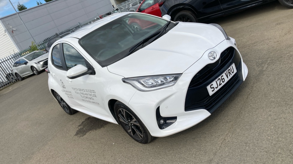 Toyota Yaris 1.5 Hybrid Design 5dr CVT Hybrid Hatchback - Image 46