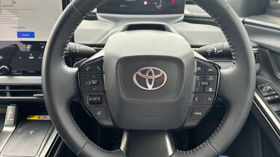 Toyota bZ4X 165kW Design 73kWh 5dr Auto Electric Hatchback - Image 10