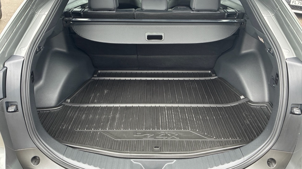 Toyota bZ4X 165kW Design 73kWh 5dr Auto Electric Hatchback - Image 13