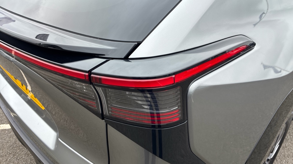Toyota bZ4X 165kW Design 73kWh 5dr Auto Electric Hatchback - Image 21