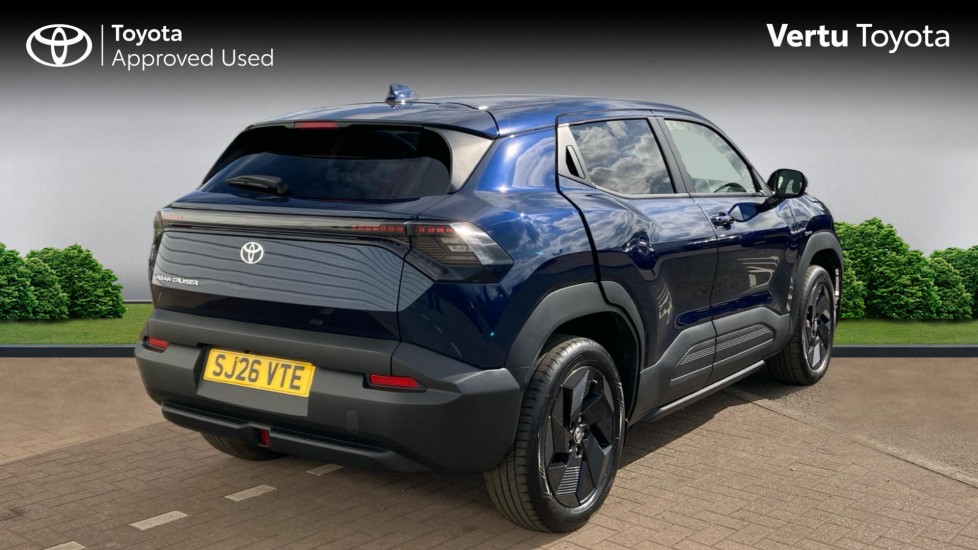 Toyota Urbancruiser 128kW Design 61kWh 5dr Auto Electric Estate - Image 2