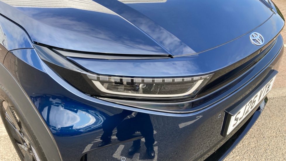 Toyota Urbancruiser 128kW Design 61kWh 5dr Auto Electric Estate - Image 20