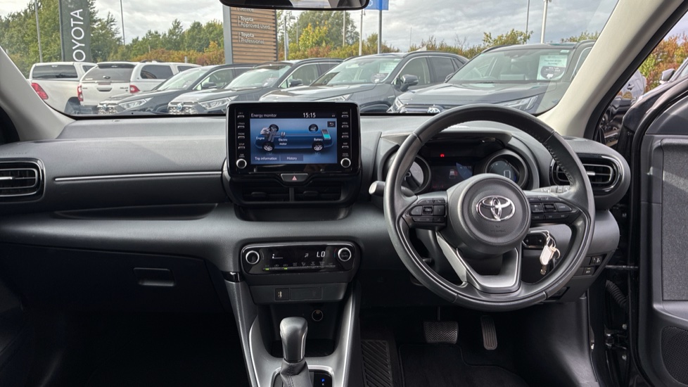 Toyota Yaris 1.5 Hybrid Design 5dr CVT Hybrid Hatchback - Image 6