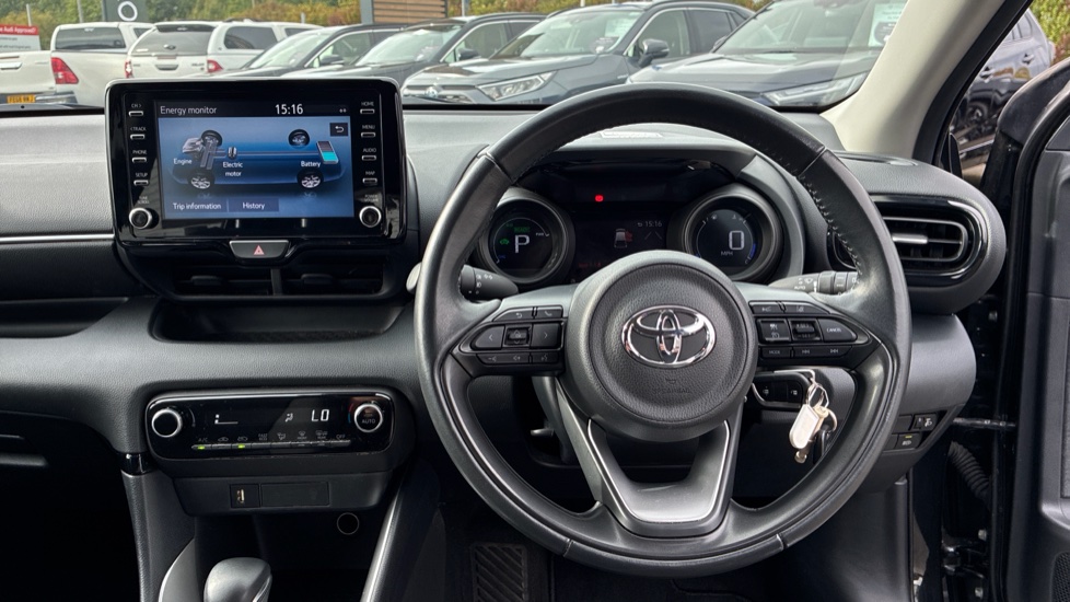 Toyota Yaris 1.5 Hybrid Design 5dr CVT Hybrid Hatchback - Image 7