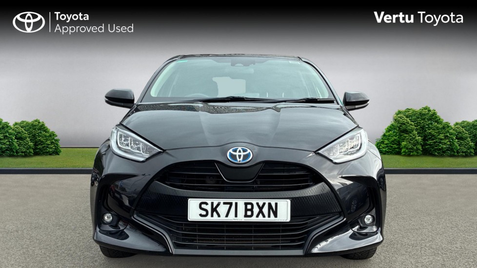 Toyota Yaris 1.5 Hybrid Design 5dr CVT Hybrid Hatchback - Image 22