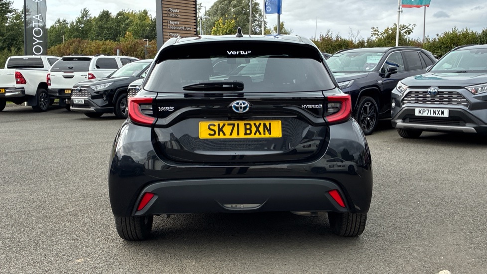 Toyota Yaris 1.5 Hybrid Design 5dr CVT Hybrid Hatchback - Image 26