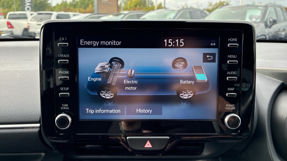 Toyota Yaris 1.5 Hybrid Design 5dr CVT Hybrid Hatchback - Image 42