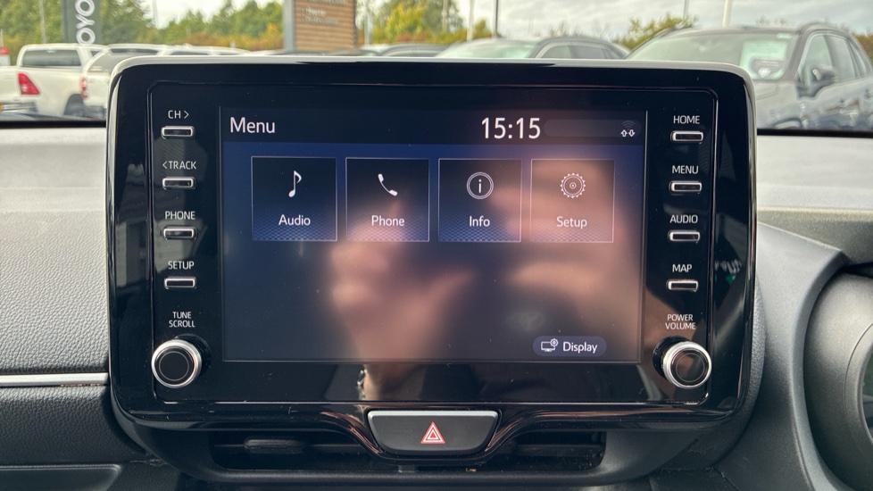Toyota Yaris 1.5 Hybrid Design 5dr CVT Hybrid Hatchback - Image 43