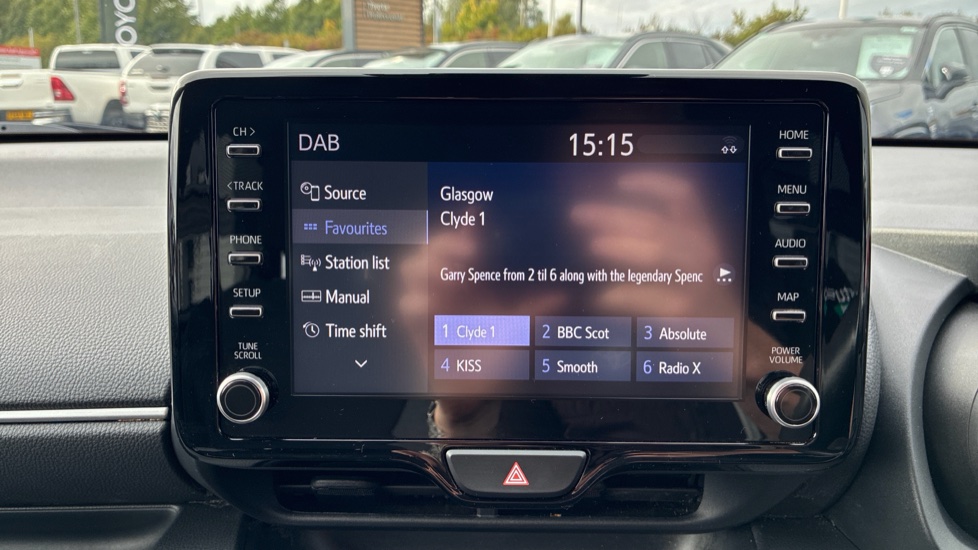 Toyota Yaris 1.5 Hybrid Design 5dr CVT Hybrid Hatchback - Image 44
