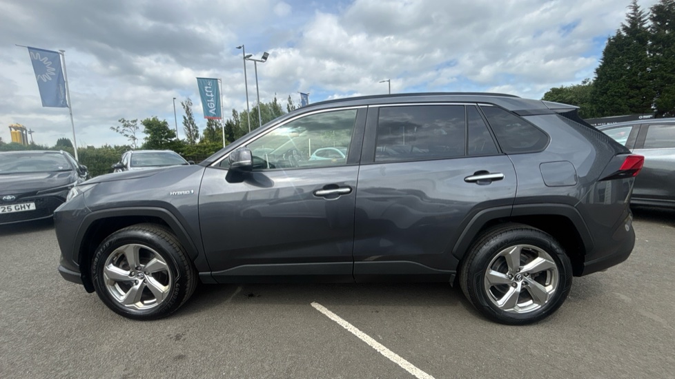 Toyota RAV4 2.5 VVT-i Hybrid Excel 5dr CVT [JBL] 2WD Hybrid Estate - Image 24