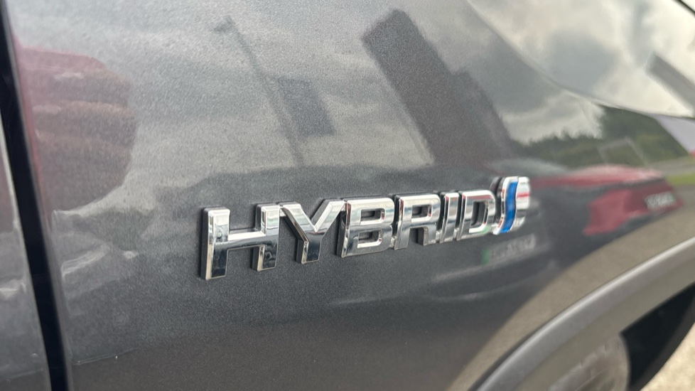 Toyota RAV4 2.5 VVT-i Hybrid Excel 5dr CVT [JBL] 2WD Hybrid Estate - Image 39