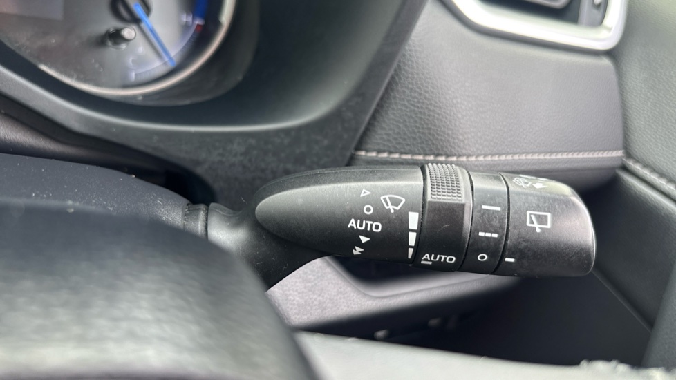 Toyota RAV4 2.5 VVT-i Hybrid Excel 5dr CVT [JBL] 2WD Hybrid Estate - Image 43
