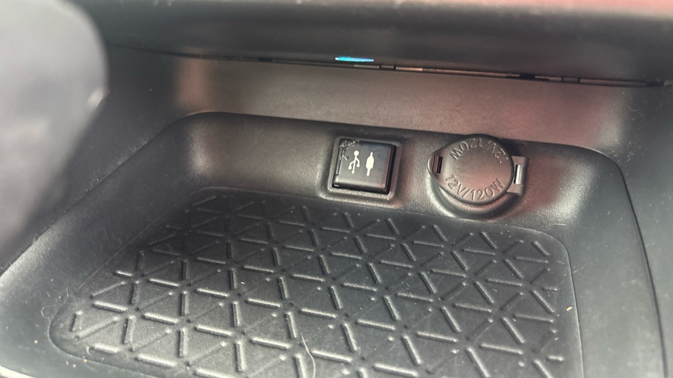 Toyota RAV4 2.5 VVT-i Hybrid Excel 5dr CVT [JBL] 2WD Hybrid Estate - Image 49