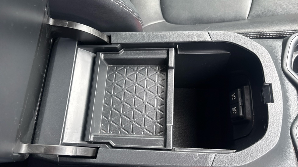 Toyota RAV4 2.5 VVT-i Hybrid Excel 5dr CVT [JBL] 2WD Hybrid Estate - Image 54