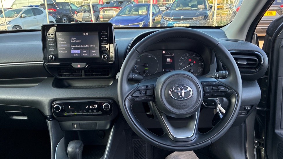 Toyota Yaris 1.5 Hybrid Icon 5dr CVT Hybrid Hatchback - Image 7