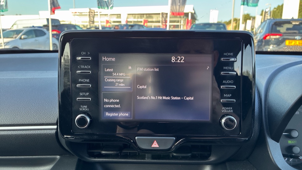 Toyota Yaris 1.5 Hybrid Icon 5dr CVT Hybrid Hatchback - Image 9