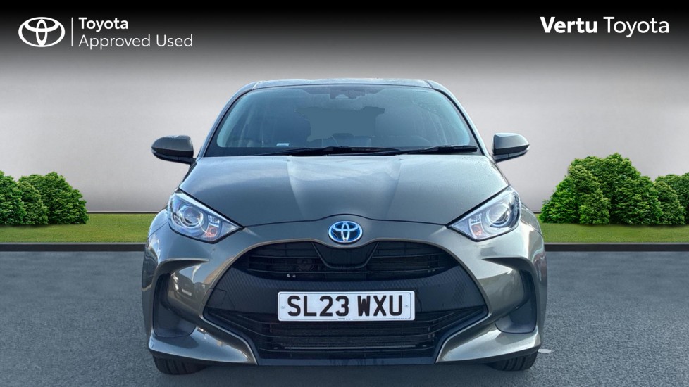 Toyota Yaris 1.5 Hybrid Icon 5dr CVT Hybrid Hatchback - Image 22
