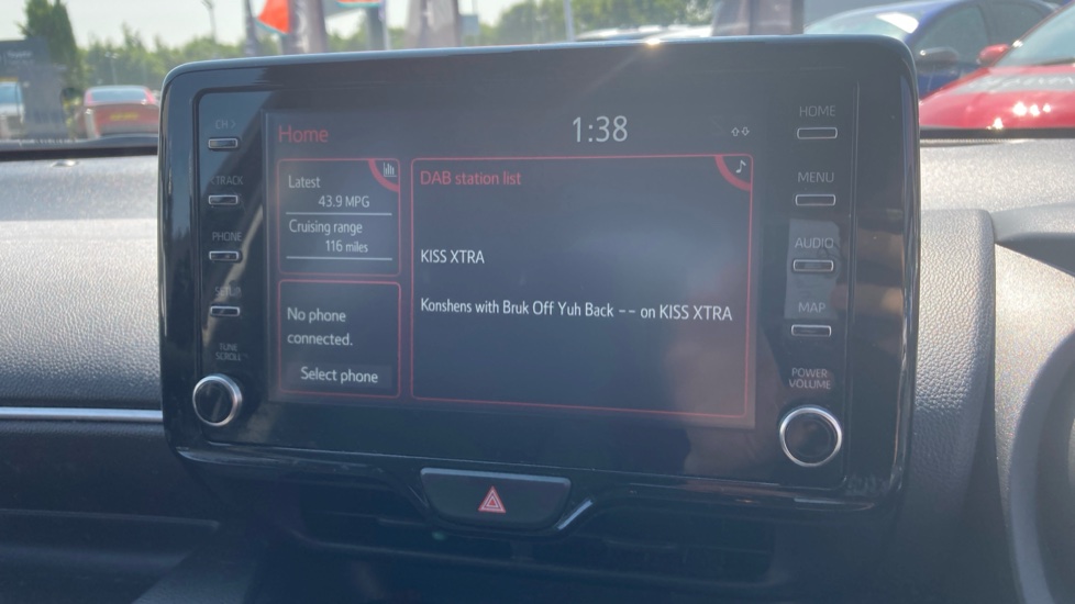 Toyota Yaris 1.5 Hybrid Design 5dr CVT Hybrid Hatchback - Image 9