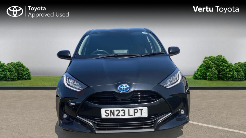 Toyota Yaris 1.5 Hybrid Design 5dr CVT Hybrid Hatchback - Image 22