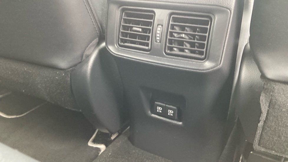 Toyota RAV4 2.5 VVT-i Hybrid Excel 5dr CVT Hybrid Estate - Image 38