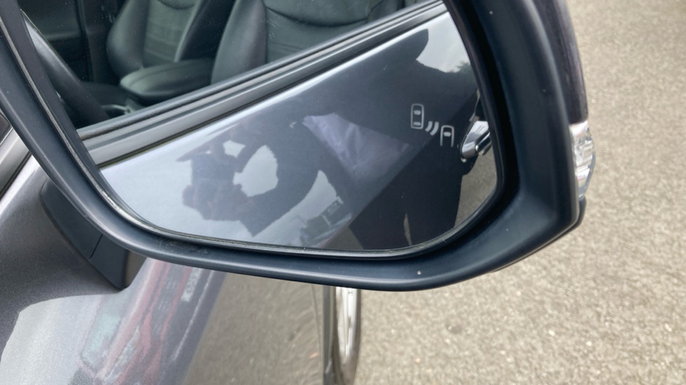 Toyota RAV4 2.5 VVT-i Hybrid Excel 5dr CVT Hybrid Estate - Image 41