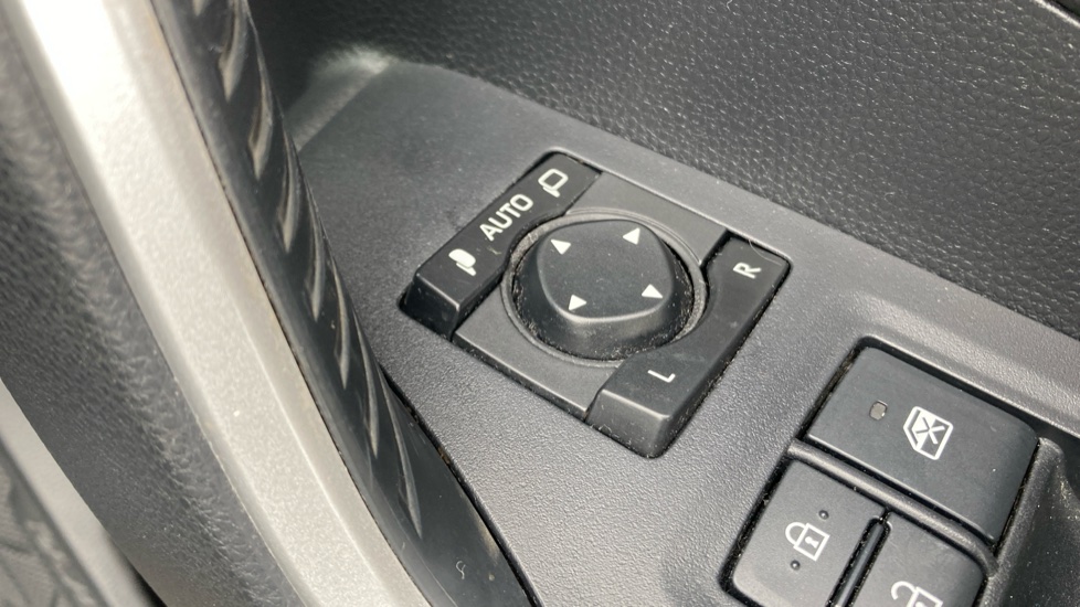 Toyota RAV4 2.5 VVT-i Hybrid Excel 5dr CVT Hybrid Estate - Image 44