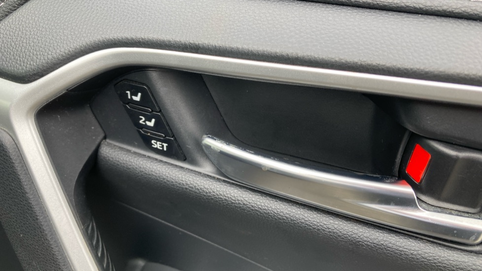 Toyota RAV4 2.5 VVT-i Hybrid Excel 5dr CVT Hybrid Estate - Image 45