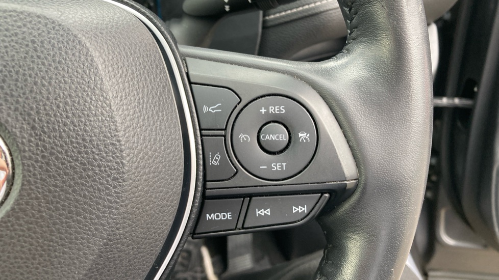 Toyota RAV4 2.5 VVT-i Hybrid Excel 5dr CVT Hybrid Estate - Image 47