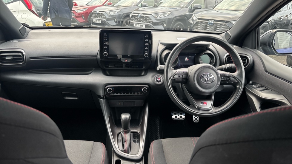 Toyota Yaris 1.5 Hybrid GR Sport 5dr CVT Hybrid Hatchback - Image 6