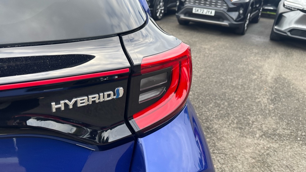 Toyota Yaris 1.5 Hybrid GR Sport 5dr CVT Hybrid Hatchback - Image 21