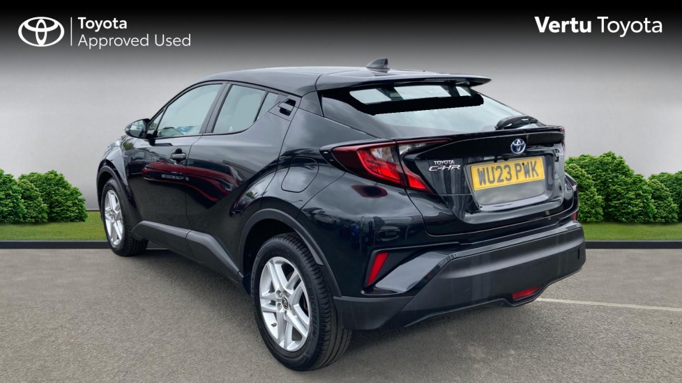 Toyota C-HR 1.8 Hybrid Icon 5dr CVT Hybrid Hatchback - Image 4