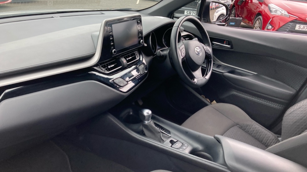 Toyota C-HR 1.8 Hybrid Icon 5dr CVT Hybrid Hatchback - Image 5