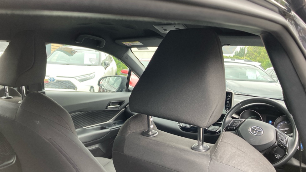 Toyota C-HR 1.8 Hybrid Icon 5dr CVT Hybrid Hatchback - Image 19