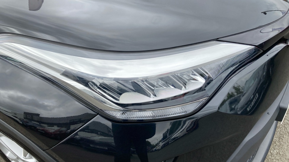 Toyota C-HR 1.8 Hybrid Icon 5dr CVT Hybrid Hatchback - Image 20