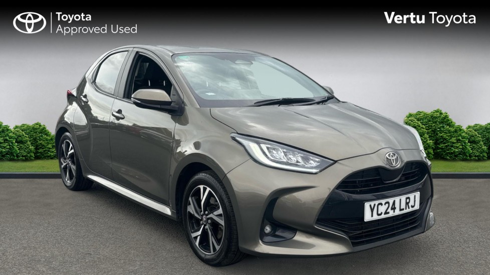 Toyota Yaris 1.5 Hybrid Design 5dr CVT Hybrid Hatchback - Image 1