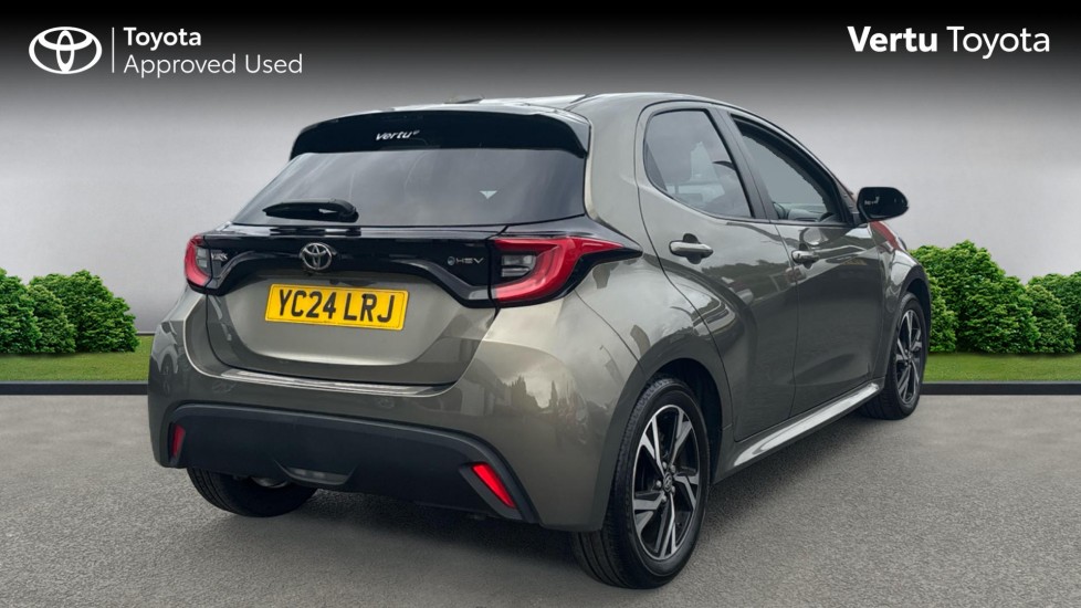 Toyota Yaris 1.5 Hybrid Design 5dr CVT Hybrid Hatchback - Image 2