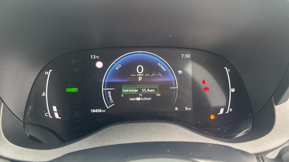 Toyota Yaris 1.5 Hybrid Design 5dr CVT Hybrid Hatchback - Image 11