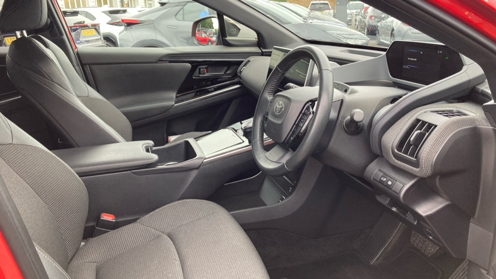 Toyota bZ4X 150kW Motion 71.4kWh 5dr Auto [11kW] Electric Hatchback - Image 12