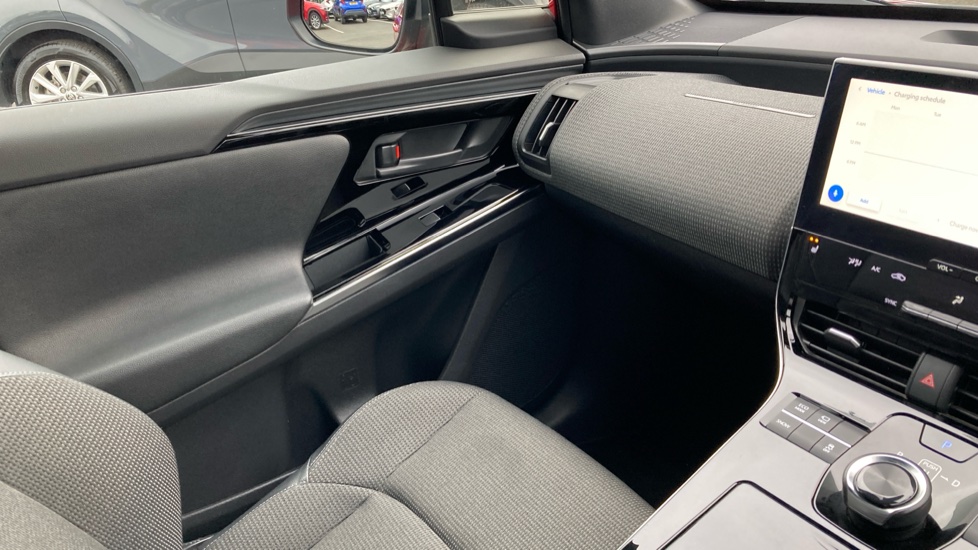 Toyota bZ4X 150kW Motion 71.4kWh 5dr Auto [11kW] Electric Hatchback - Image 46
