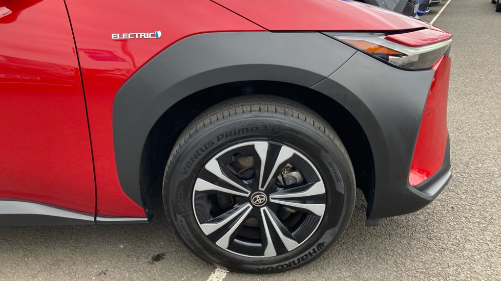 Toyota bZ4X 150kW Motion 71.4kWh 5dr Auto [11kW] Electric Hatchback - Image 52