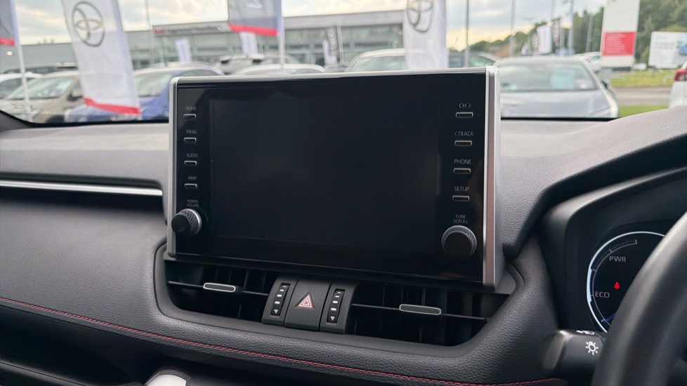 Toyota RAV4 2.5 PHEV Dynamic 5dr CVT Estate - Image 9